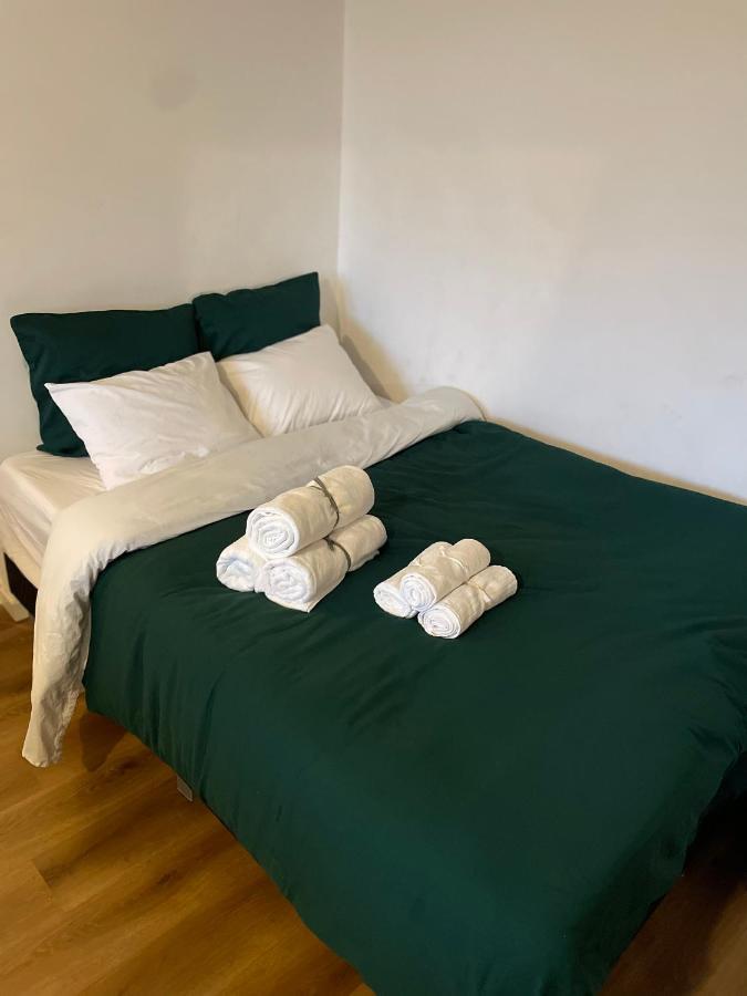 شقة بروكسل  في Cozy Studio Near Center المظهر الخارجي الصورة